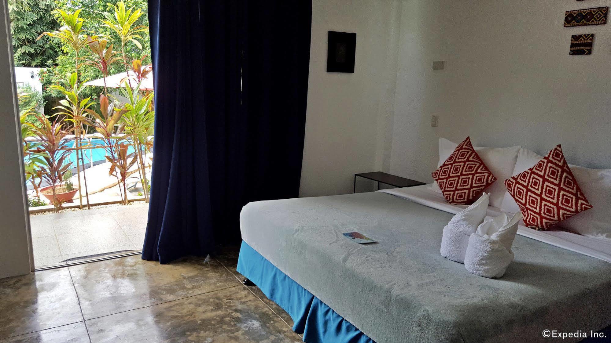 Paboreal Boutique Hotel Puerto Princesa Екстериор снимка