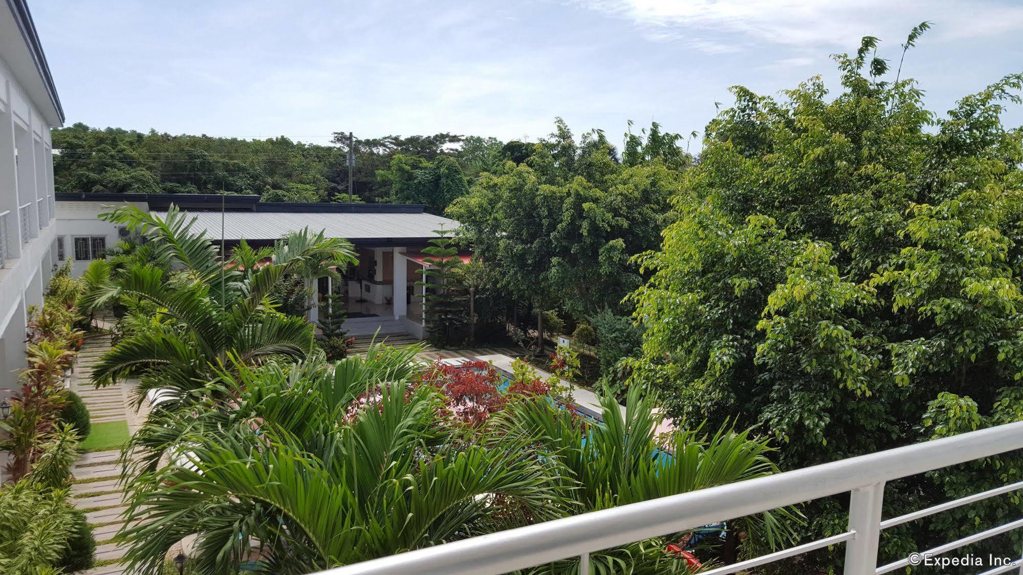 Paboreal Boutique Hotel Puerto Princesa Екстериор снимка