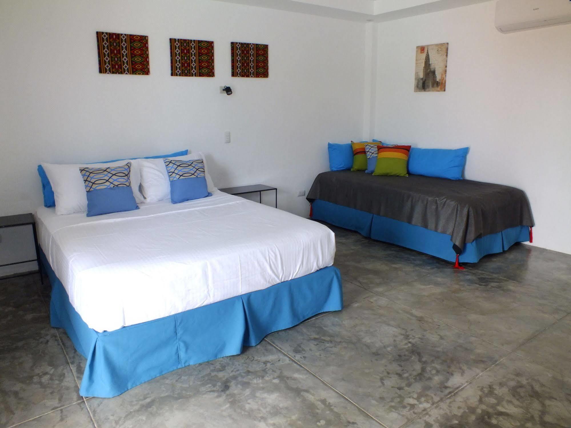 Paboreal Boutique Hotel Puerto Princesa Екстериор снимка