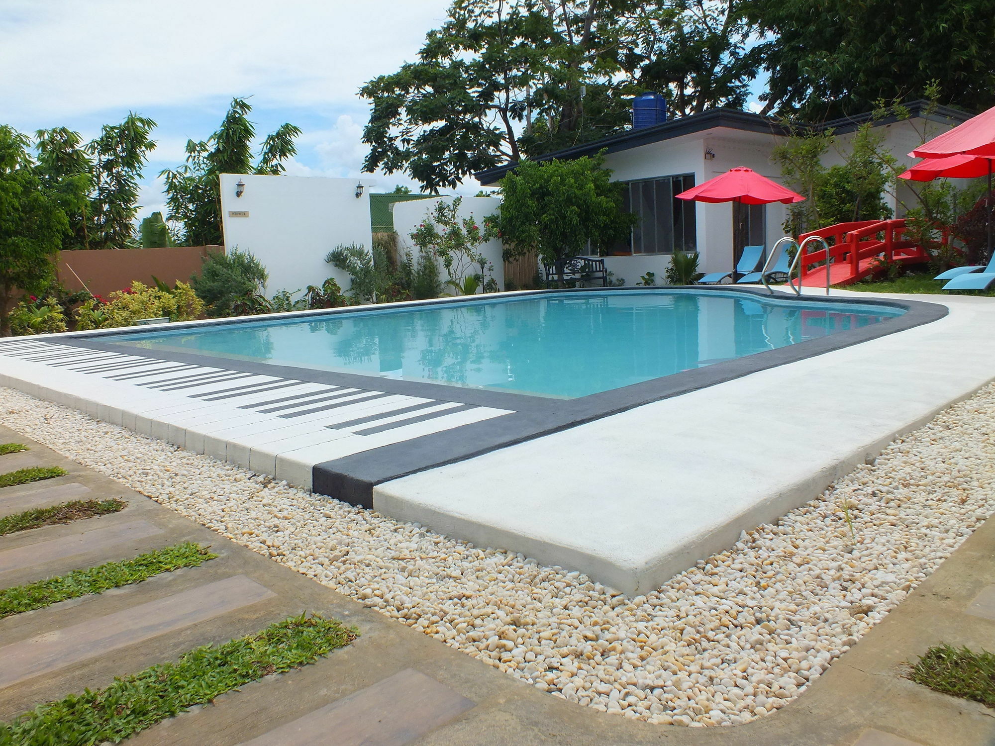 Paboreal Boutique Hotel Puerto Princesa Екстериор снимка